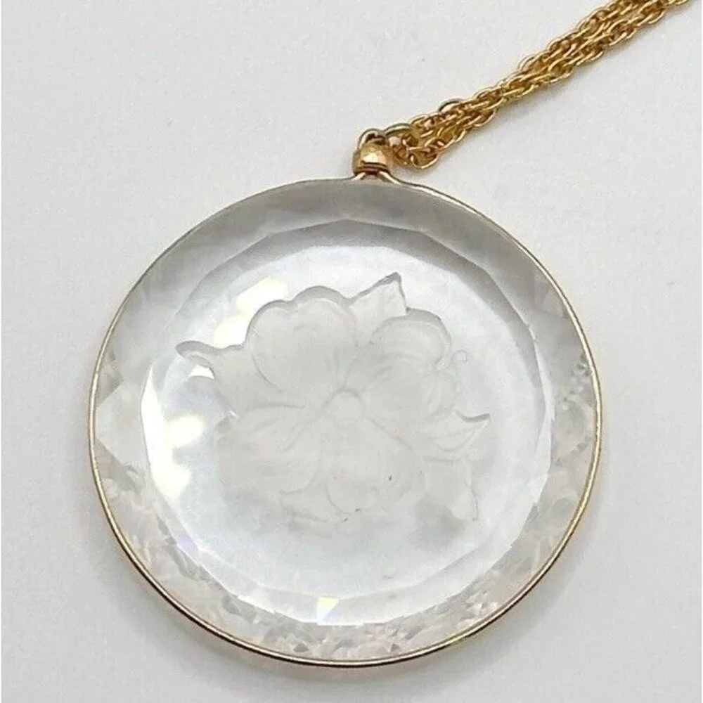 Vintage Hallmark MmEtched Crystal Flower‎ Pendant Necklace